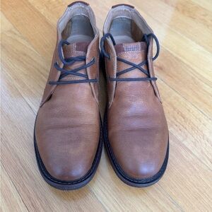 Lucky Brand Tan Chukka Boots